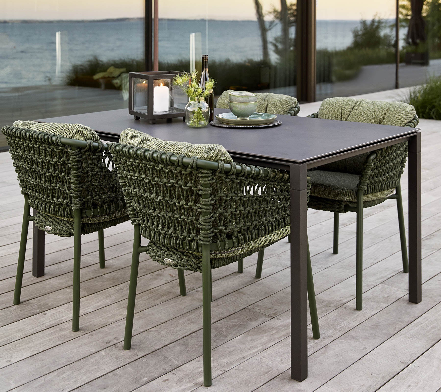 Ocean Dining Stapelsessel Dark green Cane Line Softrope inkl. Kissensatz