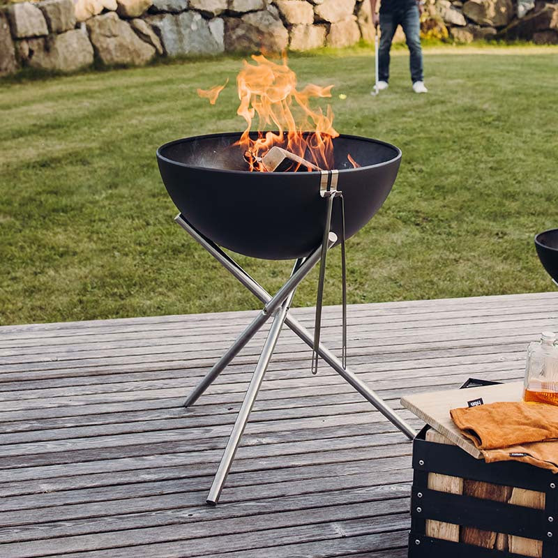 BOWL 57 Feuerschale mit Dreibein