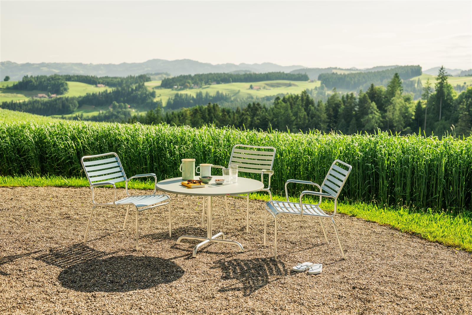Rigi Lättli Salonsessel mit Lehne buchsbaumgelb